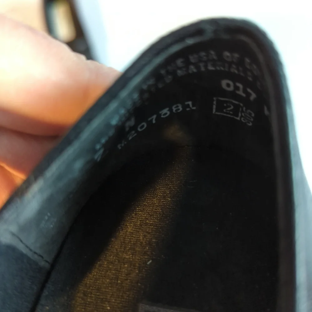 Munro black Mary Jane pumps size 7N (narrow)